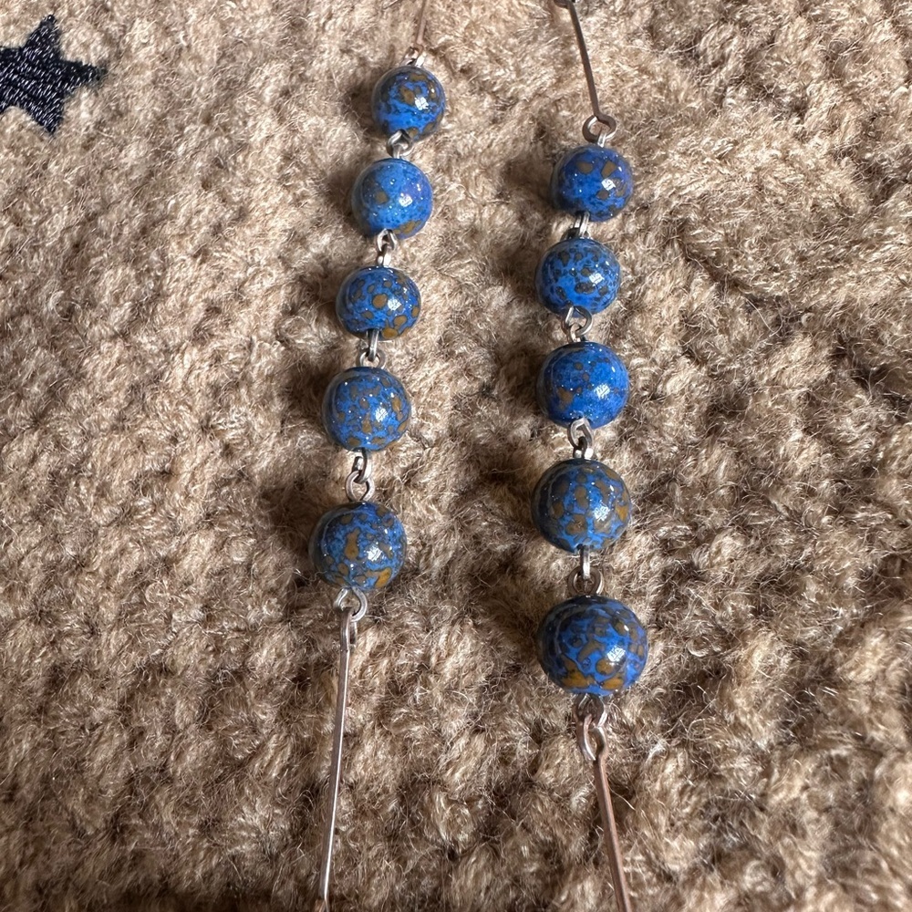 Vintage Blue and Gold Glass Bead Necklace - Picture 3 of 4